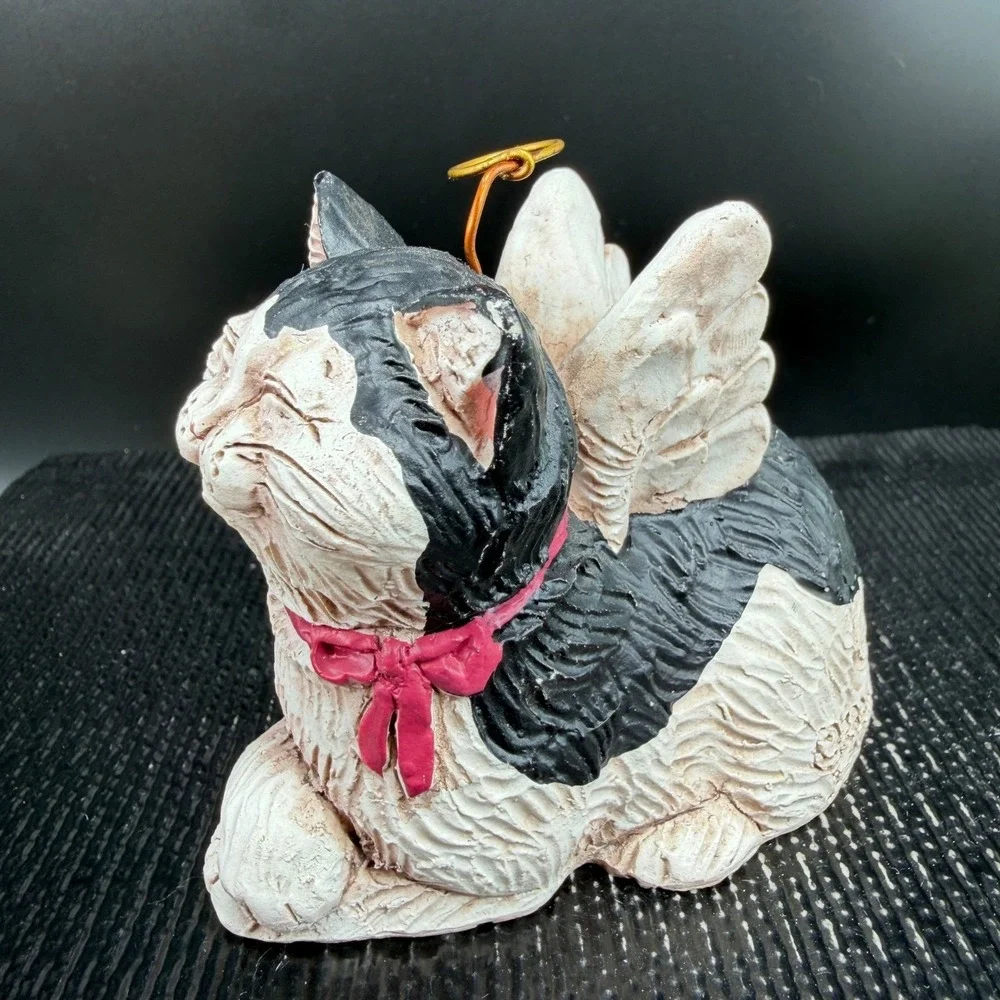 Tene‎ M Sten Angel Cat Figurine Tuxedo Black White Resin Halo Wings 2004 Figure
